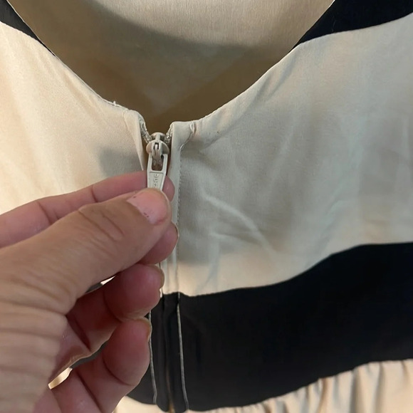 B. Darlin Midi flare dress beige & Black Size 7/8 - Picture 8 of 16